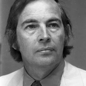 Christiaan Barnard: The Pioneer of the First Human Heart Transplant